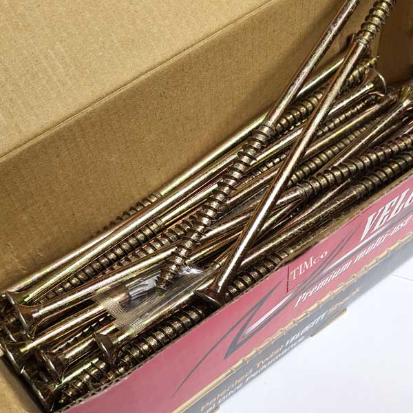 Box image showing the screws in their box - 8.0 x 200mm Pozi Countersunk Velocity Premium Woodscrews Zinc & Yellow - Box of 50