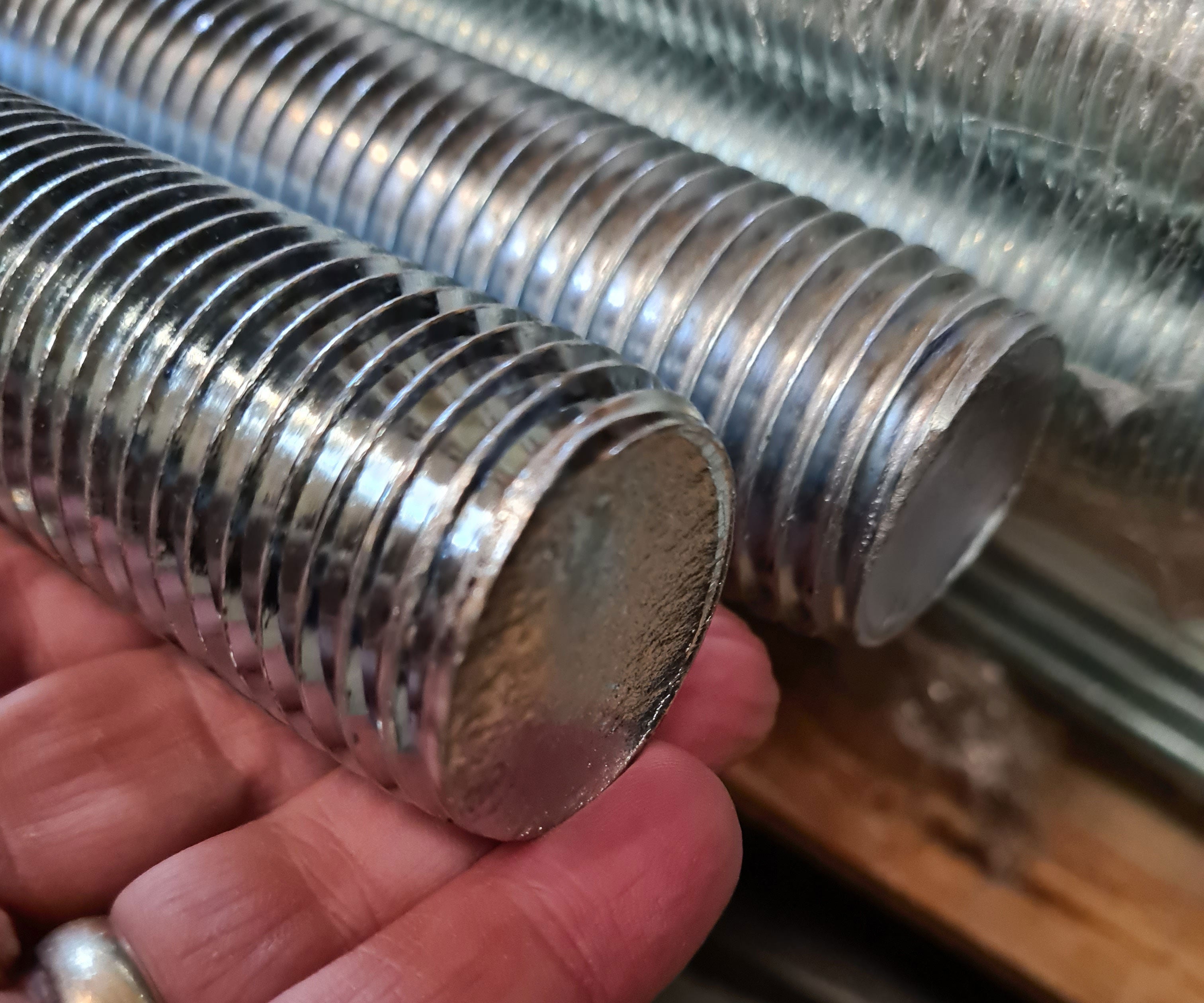 Threaded Loop Bar What is threaded bar | Fusion Fixings